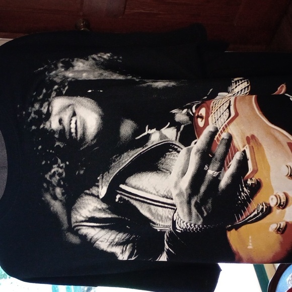 Sale 💰 💰 Guns and roses - Picture 1 of 5